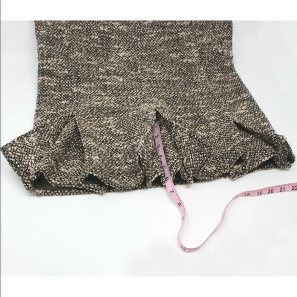 Valentino Boucle Wool Sz 8 Box Pleat Knee Length - Picture 8 of 8